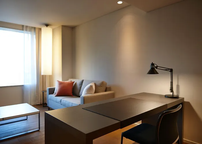 Shilla Guro - Guro Digital Complex Station Hotel Seoul